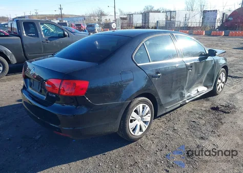 2013 Volkswagen Jetta 2.5L Se z USA, uszkodzony, nr VIN 3VWDP7AJ8DM444059